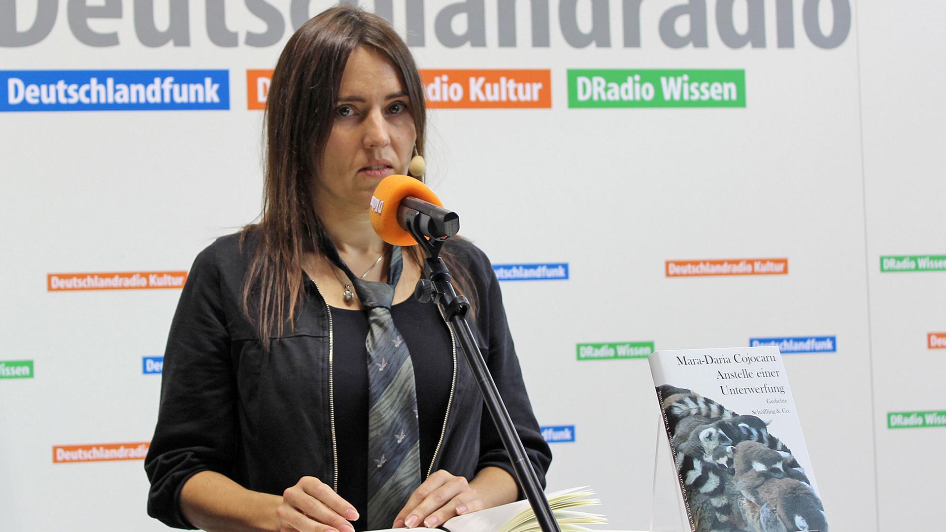 Mara-Daria Cojocaru auf der Frankfurter Buchmesse 2016