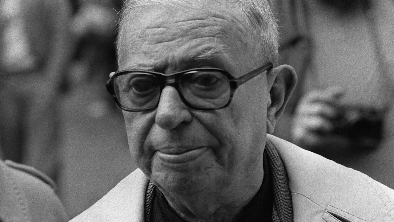 Jean Paul Sartre 1979. Schwarz-Weiß-Aufnahme.