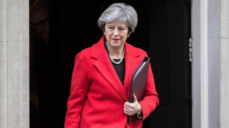 Die britische Premierministerin Theresa May vor einem Treffen mit europäischen Wirtschaftsvertretern.