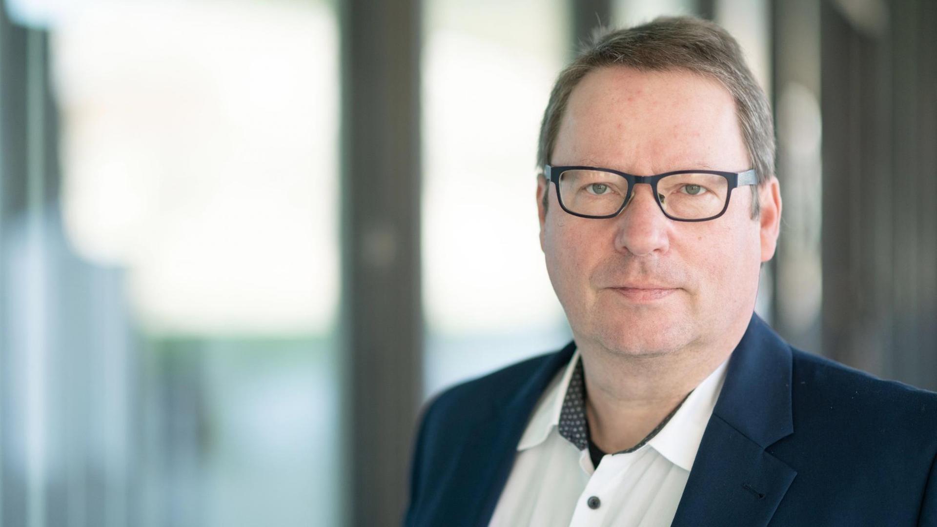 Christian Bäumler, Landesvorsitzender der Christlich-Demokratischen Arbeitnehmerschaft (CDA). Christian Bäumler, Landesvorsitzender der Christlich-Demokratischen Arbeitnehmerschaft (CDA).