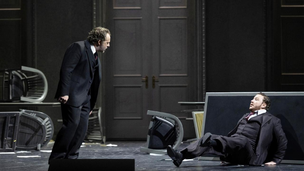 Guiseppe Verdis „Simon Boccanegra“ inszeniert von Andreas Homoki am Opernhaus Zürich.