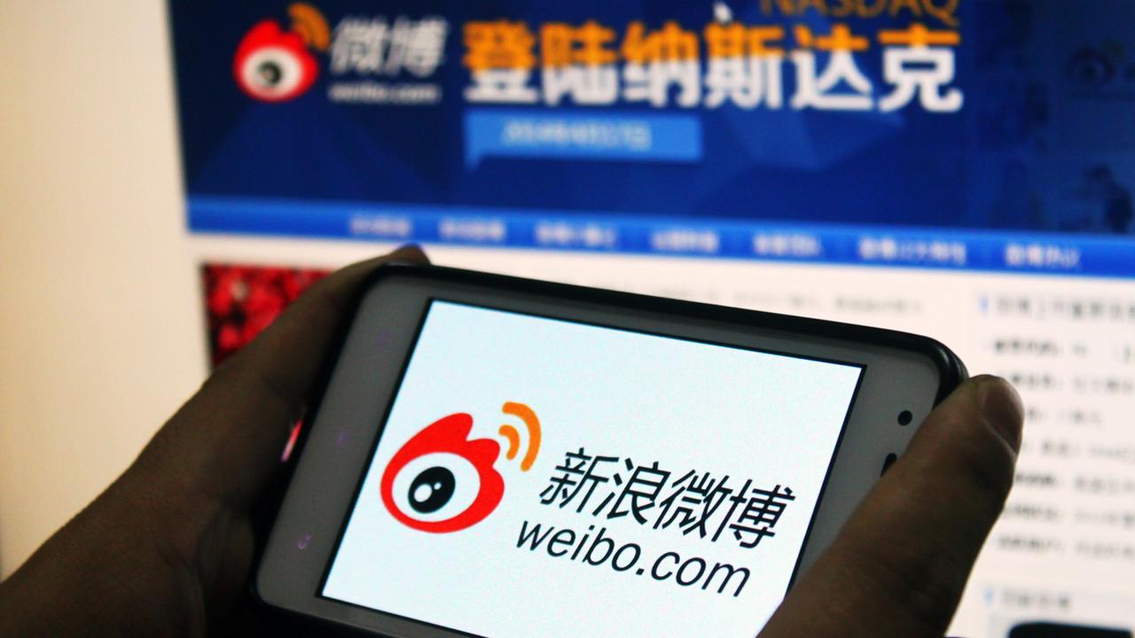 Smartphone mit chinesischer Webseite