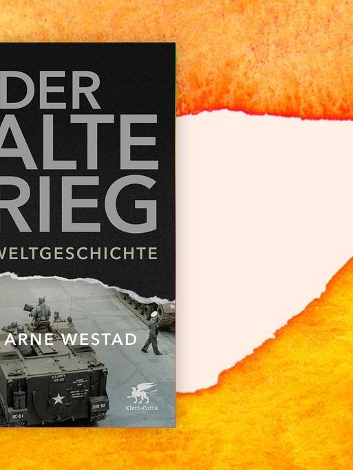 Auf dem Cover steht oben auf schwarzem Hintergrund "Der Kalte Krieg - eine Weltgeschichte", darunter ist ein Foto zu sehen, auf dem ein mit Soldaten besetzer Panzer auf einer Straße steht und Passanten auf dem Bürgersteig gehen.