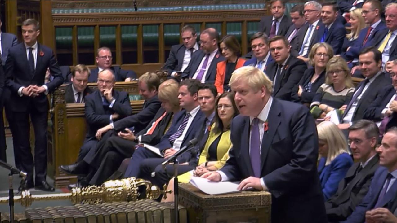 Premierminister Boris Johnson wirbt für Neuwahlen am 12. Dezember, um die Mehrheit im Parlament zu gewinnen.