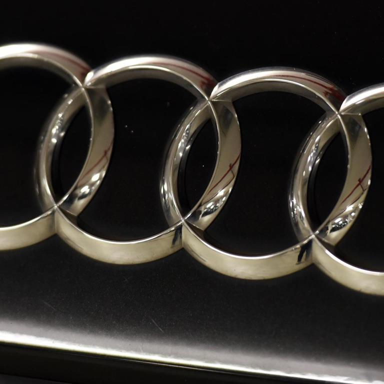 Die Ringe vom Audi-Logo, aufgenommen am 28.06.2016 in Düsseldorf.