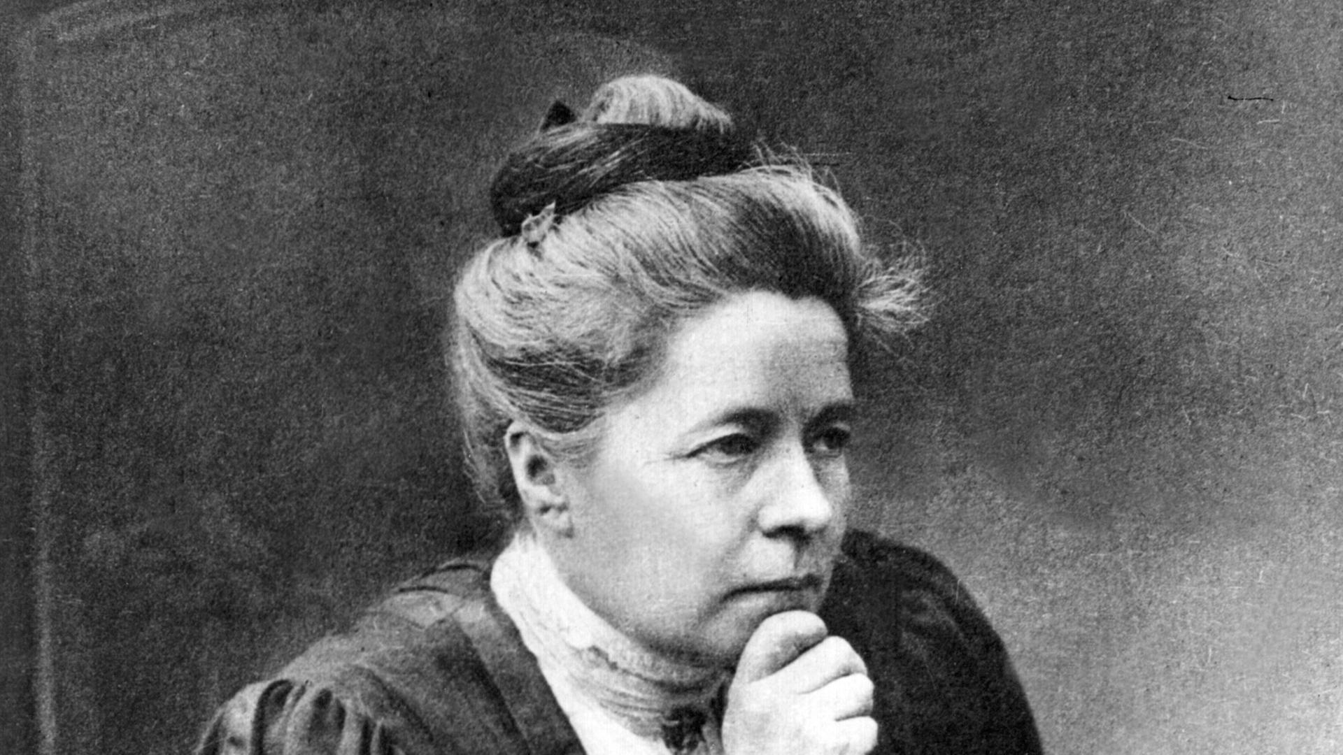 Zeitgenössische Aufnahme der schwedischen Schriftstellerin Selma Lagerlöf. Sie wurde am 20.11.1858 auf Gut Marbacka in Värmland geboren und starb ebenda am 16.3.1940. 1909 erhielt Selma Lagerlöf den Nobelpreis für Literatur.