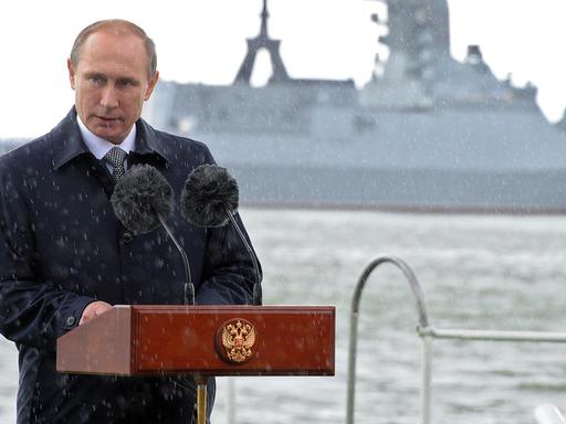Der russische Präsident Putin hält am Tag der russischen Kriegsmarine eine Rede in der Region Kaliningrad