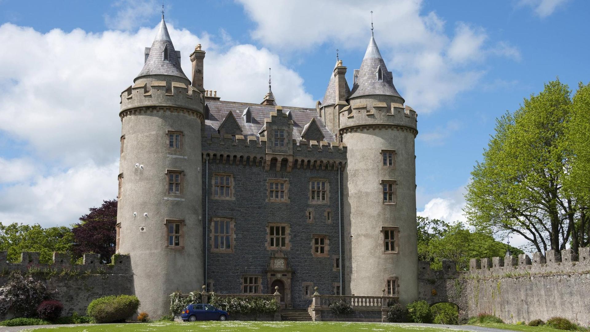 Das Schloss Killyleagh in Nordirland. Das Schloss Killyleagh in Nordirland.