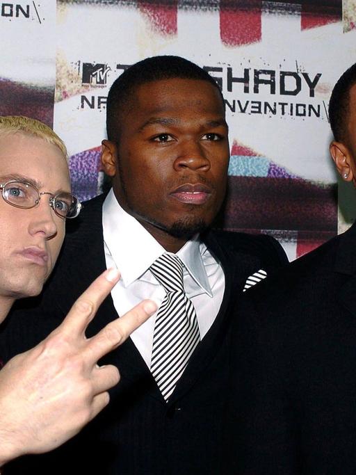 Die US-Rapstars Eminem, 50 Cent und Dr. Dre (Aufnahme aus 2004)