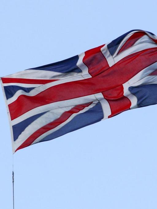 London: Britischer Union Jack an Fahnenmast. Foto vom 9. Januar 2014.