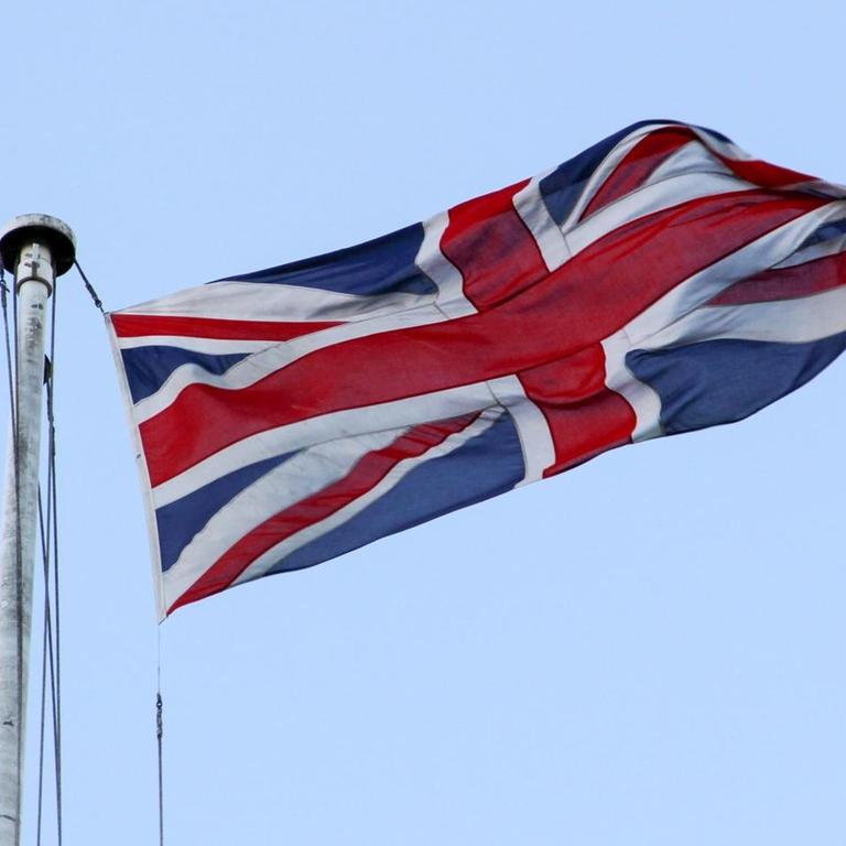 London: Britischer Union Jack an Fahnenmast. Foto vom 9. Januar 2014. 
