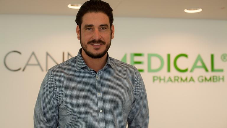 Niklas Kouparanis - Sales Director bei Cannamedical