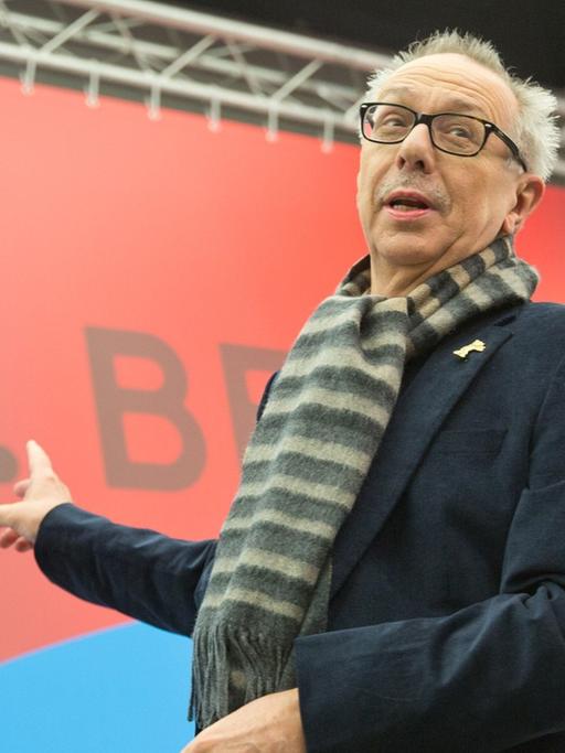 Berlinale-Direktor Dieter Kosslick posiert im Rahmen einer Pressekonferenz am 27.01.2015 in Berlin. Die 65. Berlinale findet vom 5. bis 15. Februar 2015 statt.
