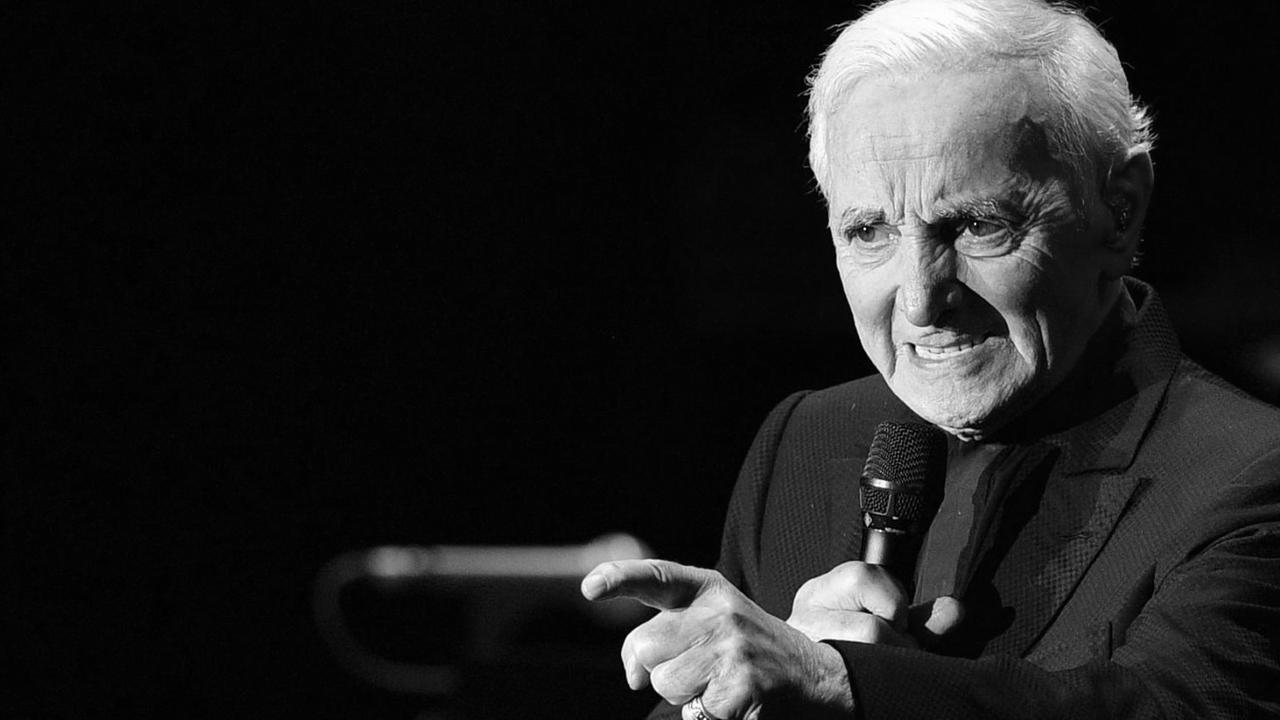 Charles Aznavour bei einem Auftritt kurz vor seinem 90. Geburtstag.