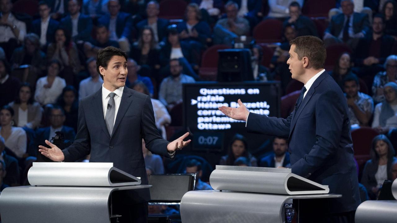 Fernsehdebatte auf Französisch: links der liberale Premier Justin Trudeau, rechts sein Rivale,der Führer der Konservativen, Andrew Scheer. 