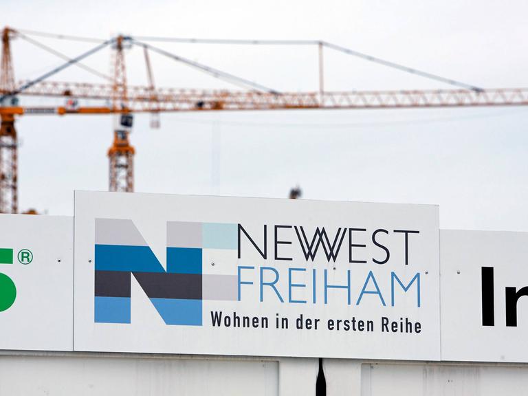 Informationsbüro der DEMOS-Wohnbau GmbH für das Gewerbegebiet und die Neubausiedlung Newwest Freiham in München-Freiham.