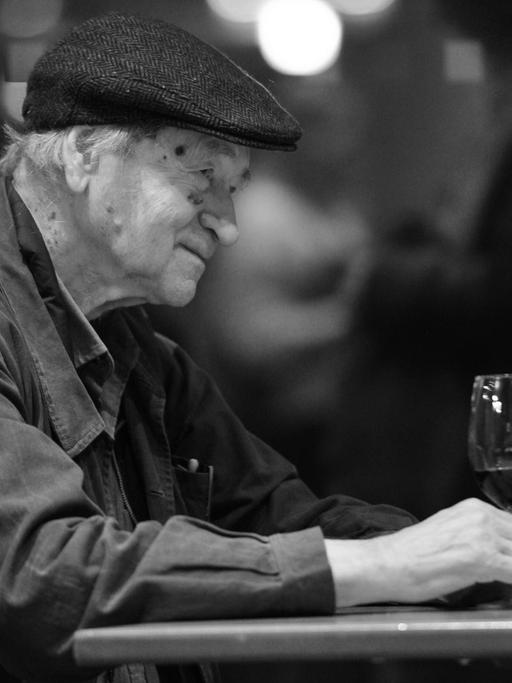 Der Filmemacher Jonas Mekas ist im Alter von 96 Jahren gestorben.