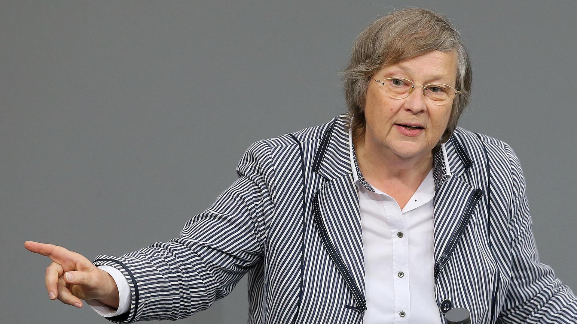 Bärbel Höhn (Bündnis90/Grüne), Vorsitzende des Umweltausschusses des Bundestages