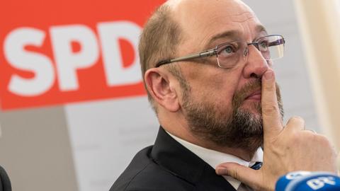 Martin Schulz vor einem Logo der SPD