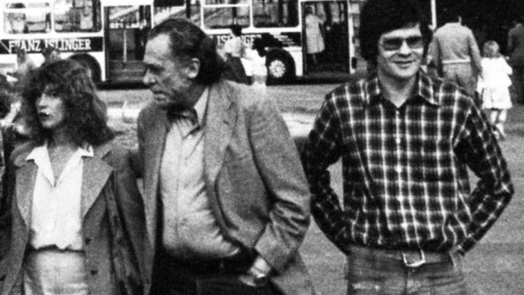 Linda Bukowski, Charles Bukowski und Benno Käsmayr in Mannheim, aus dem Buch "Die Ochsentour" © MaroVerlag