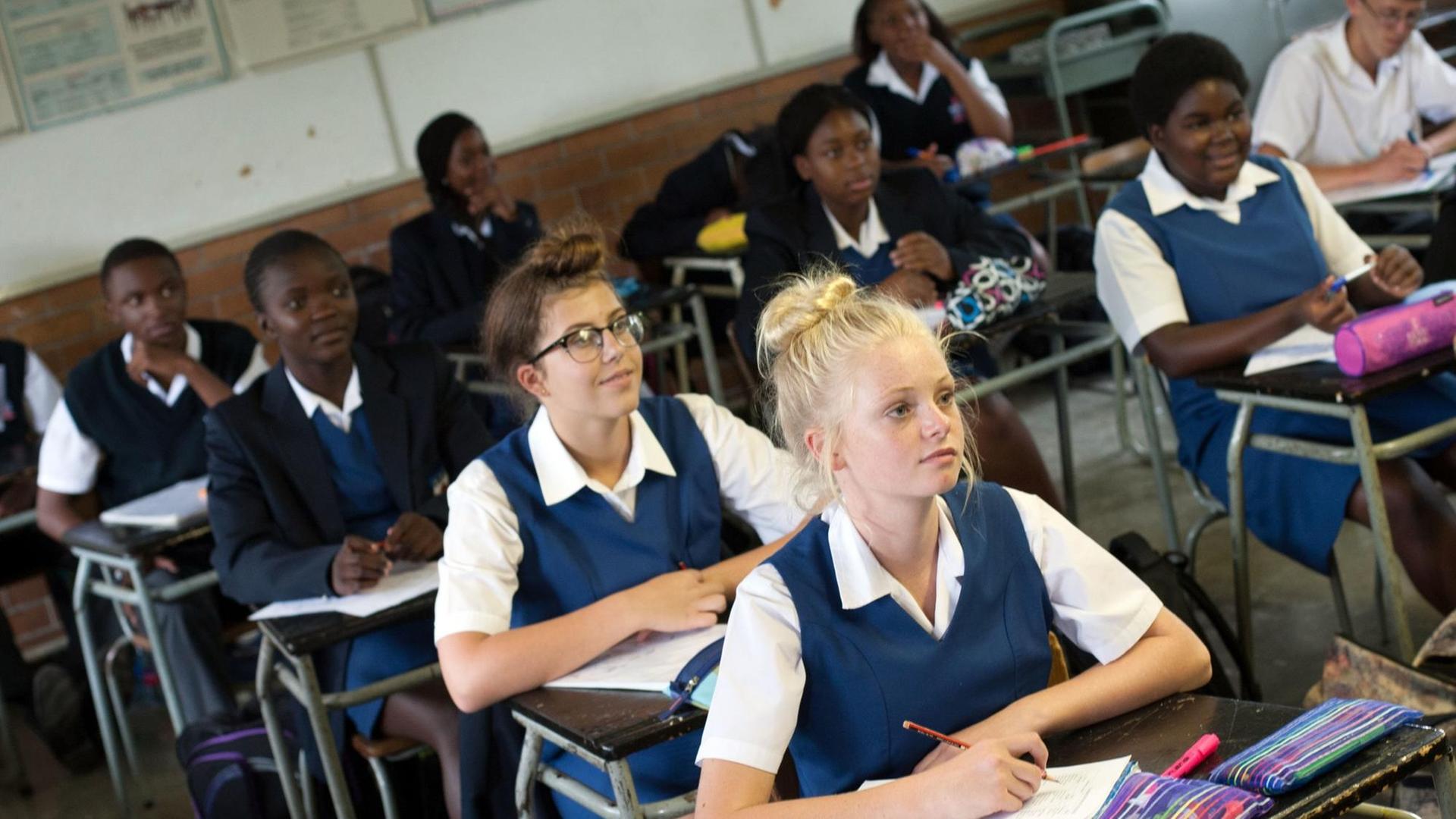 Schüler der Northcliff High School lernen am 26.01.2017 in Johannesburg, Südafrika.