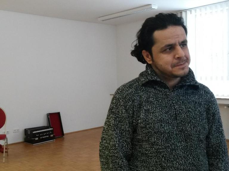 Der afghanische Musiker und Arzt Ahmad Shakid Pouya