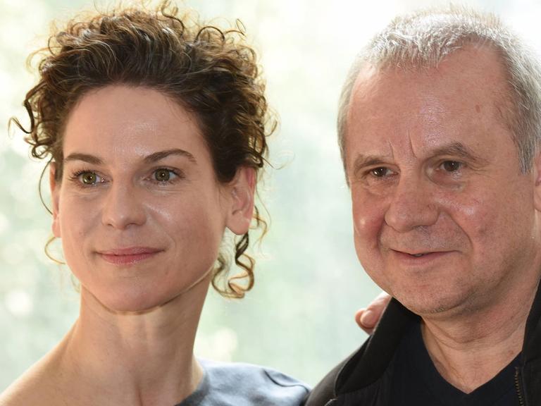 Die Schauspieler Bibiana Beglau und Joachim Krol