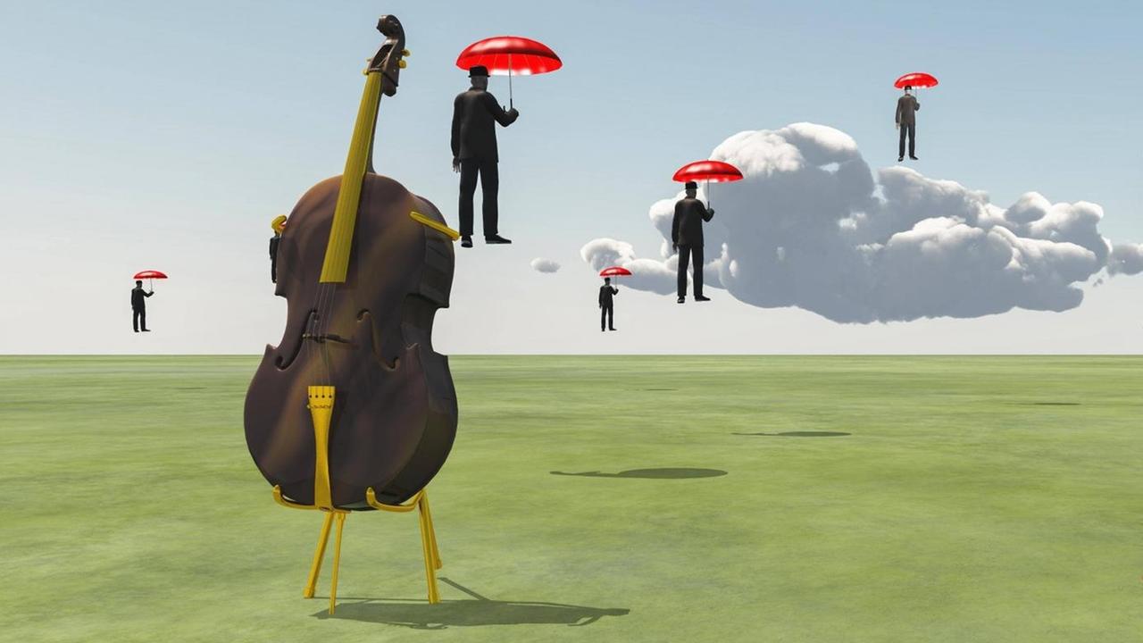 Ein Violoncello steht auf einem gelben Gestellt, dass von fliegenden Männern mit roten Regenschirmen und Wolken umgeben ist. Ein Violoncello steht auf einem gelben Gestellt, dass von fliegenden Männern mit roten Regenschirmen und Wolken umgeben ist.