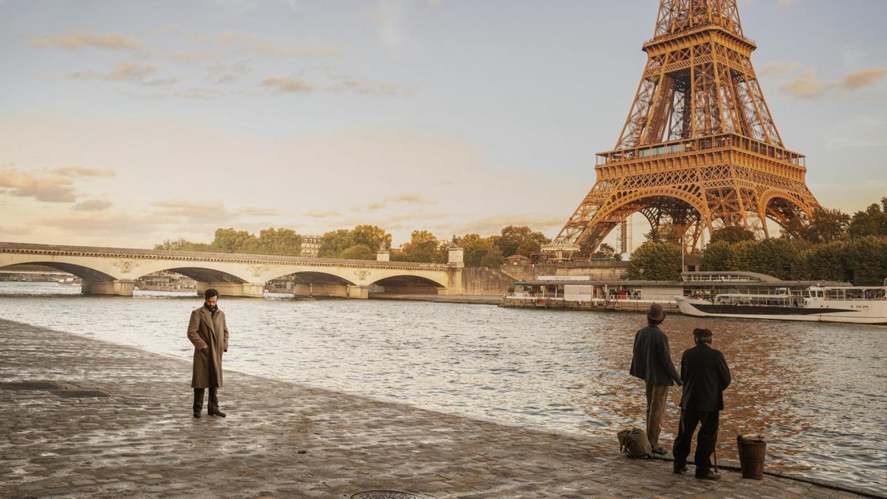 Szenenfoto aus "Eiffel in Love", Regie: Martin Bourboulon, 2021.