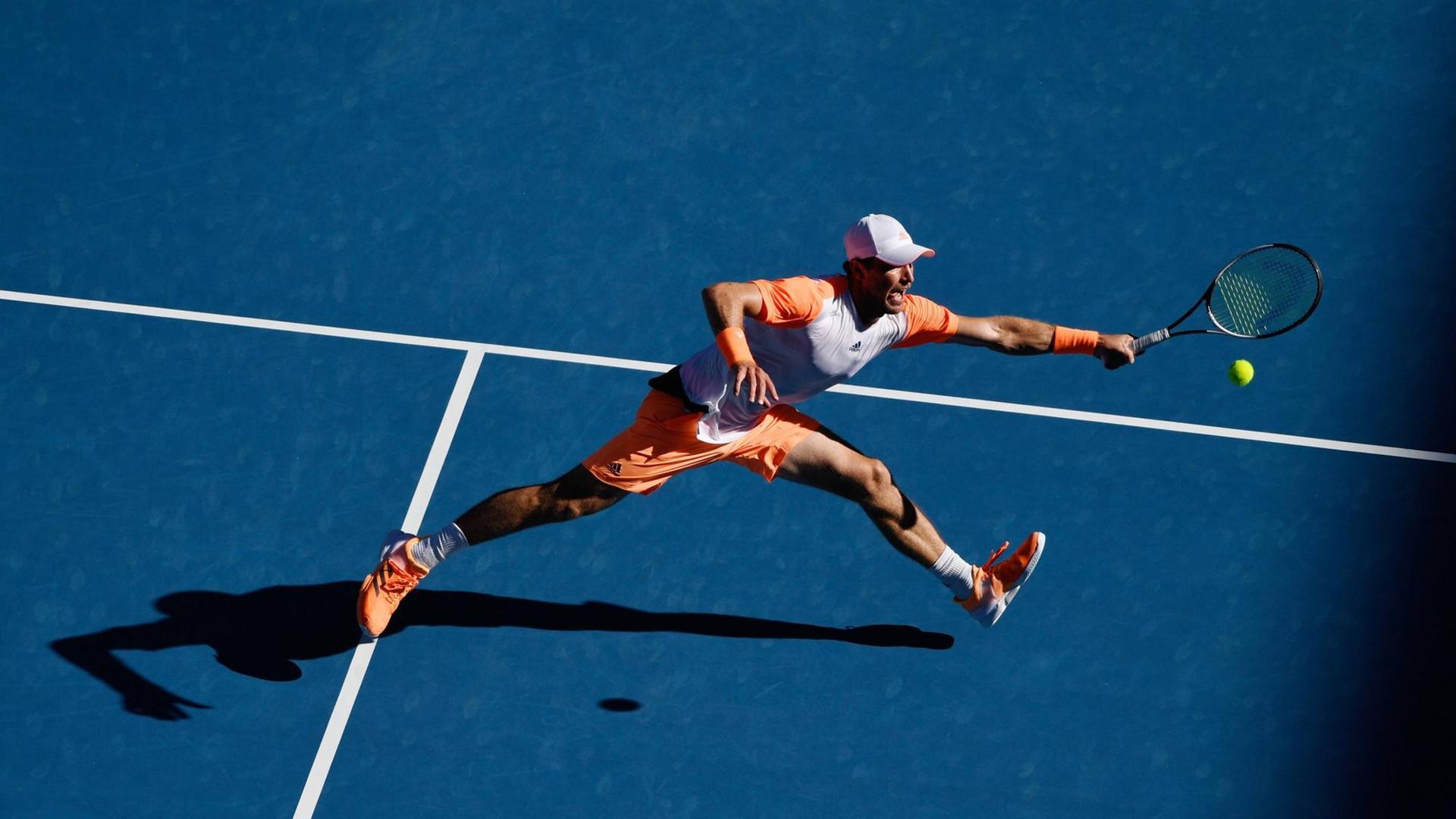 Tennis: Der Deutsche Mischa Zverev besiegte den Weltranglistenersten Andy Murray in der vierten Runde der Australian Open und steht im Viertelfinale.