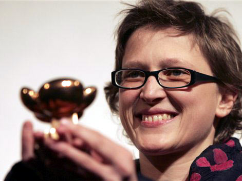 Die Bosnische Regisseurin Jasmila Zbanic erhält den Berlinale-Friedenspreis für ihren Film "Grbavica".
