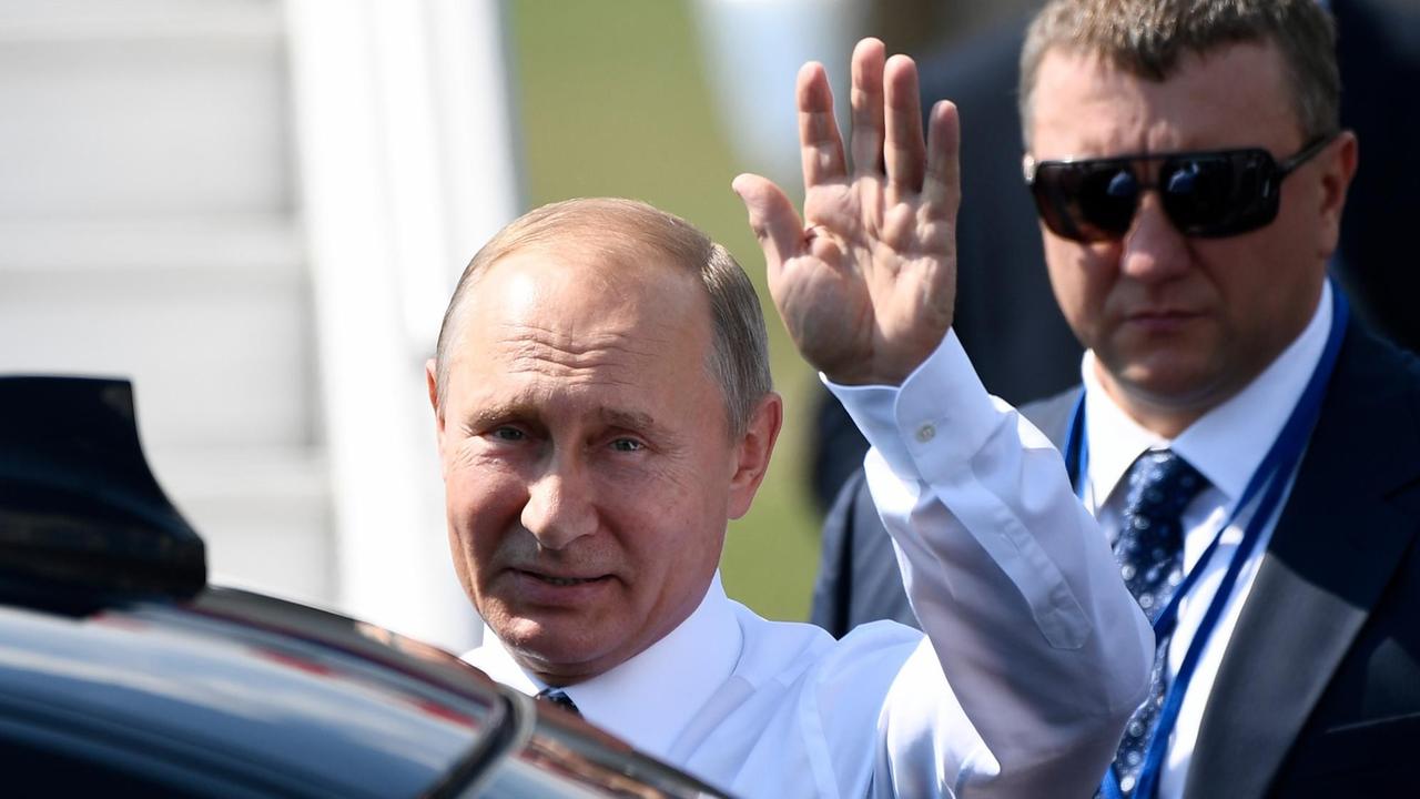 Der russische Präsident Wladimir Putin nach seiner Ankunft in Helsinki