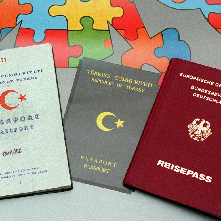 Migration - CDU-Innenpolitiker Krings fordert Änderung von Doppelpass-Gesetz