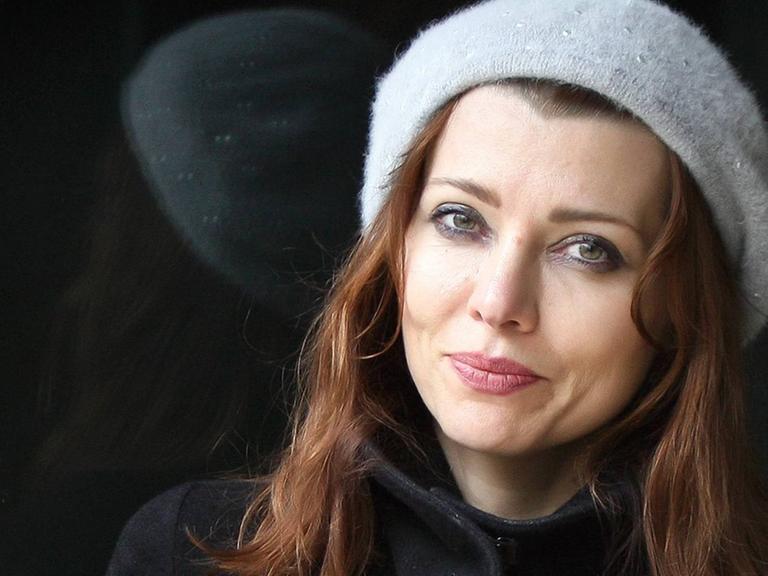 Die türkische Schriftstellerin Elif Shafak, aufgenommen 2015 in Lissabon