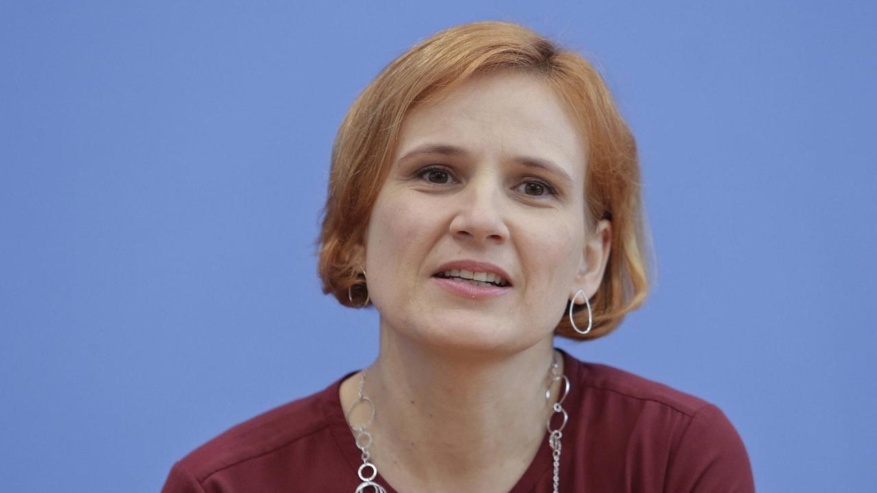 Ein Porträt der Linken-Chefin Katja Kipping. Ein Porträt der Linken-Chefin Katja Kipping.
