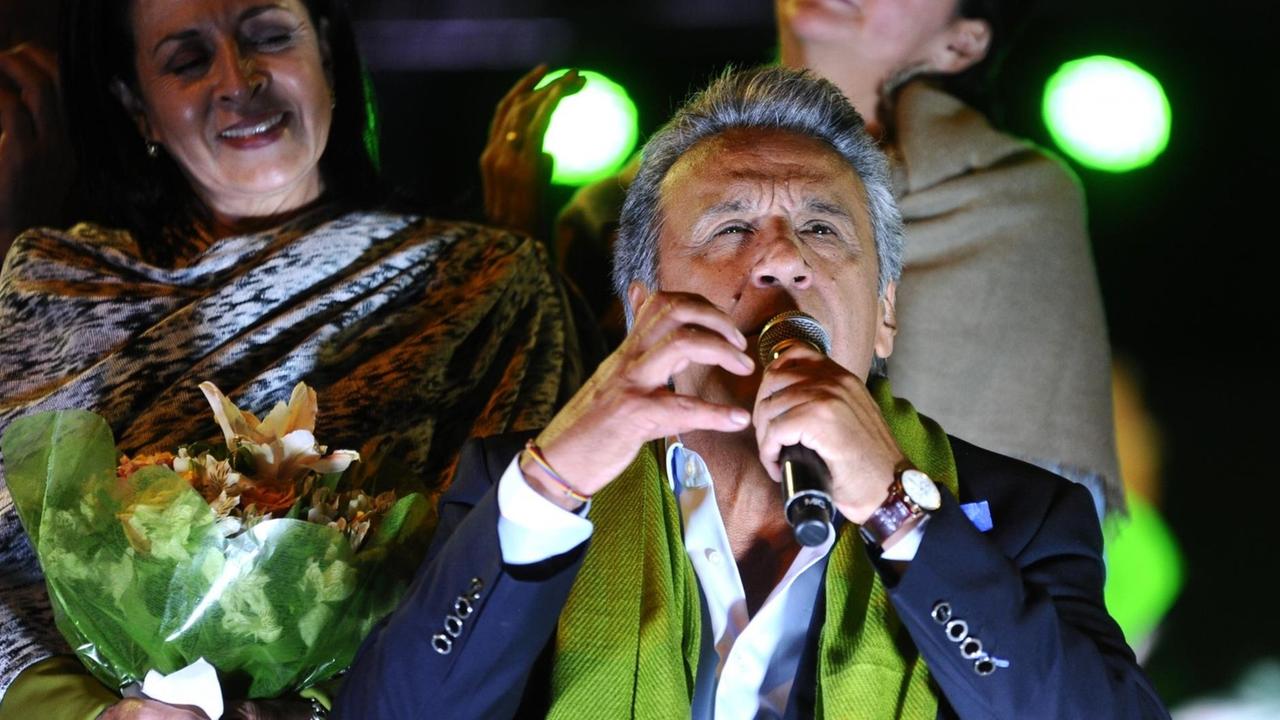 Sozialist Lenín Moreno hat die Präsidentenwahl in Ecuador gewonnen.
