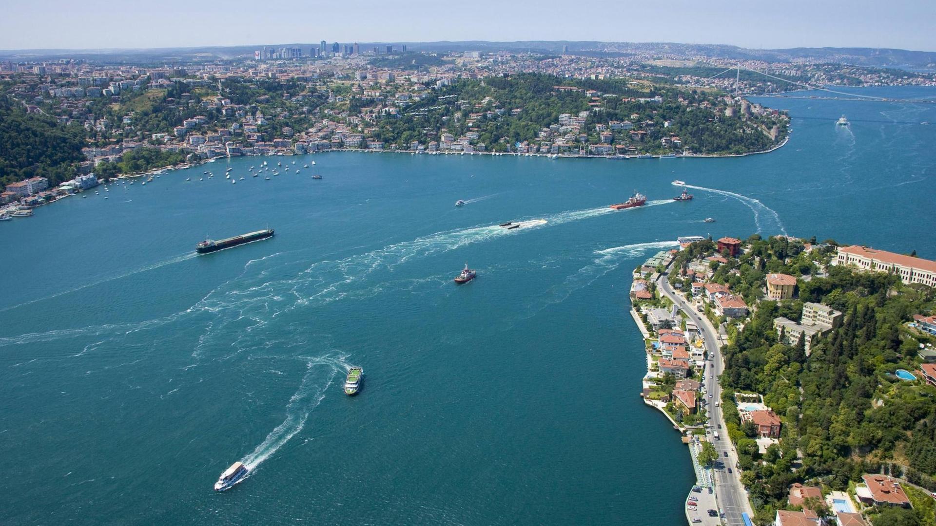 Boote am Bosporus