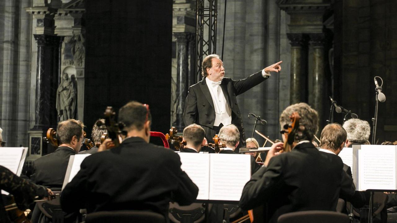 Riccardo Chailly und das Orchester der Scala spielen im September 2019 Beethovens 4. Sinfonie im Dom zu Mailand