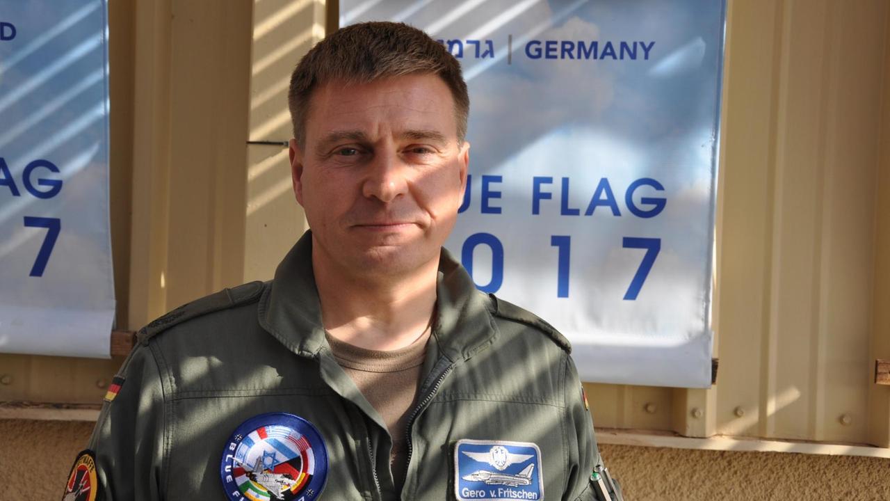 Geschwaderkommandeur Oberstleutnant Gero von Fritschen.
