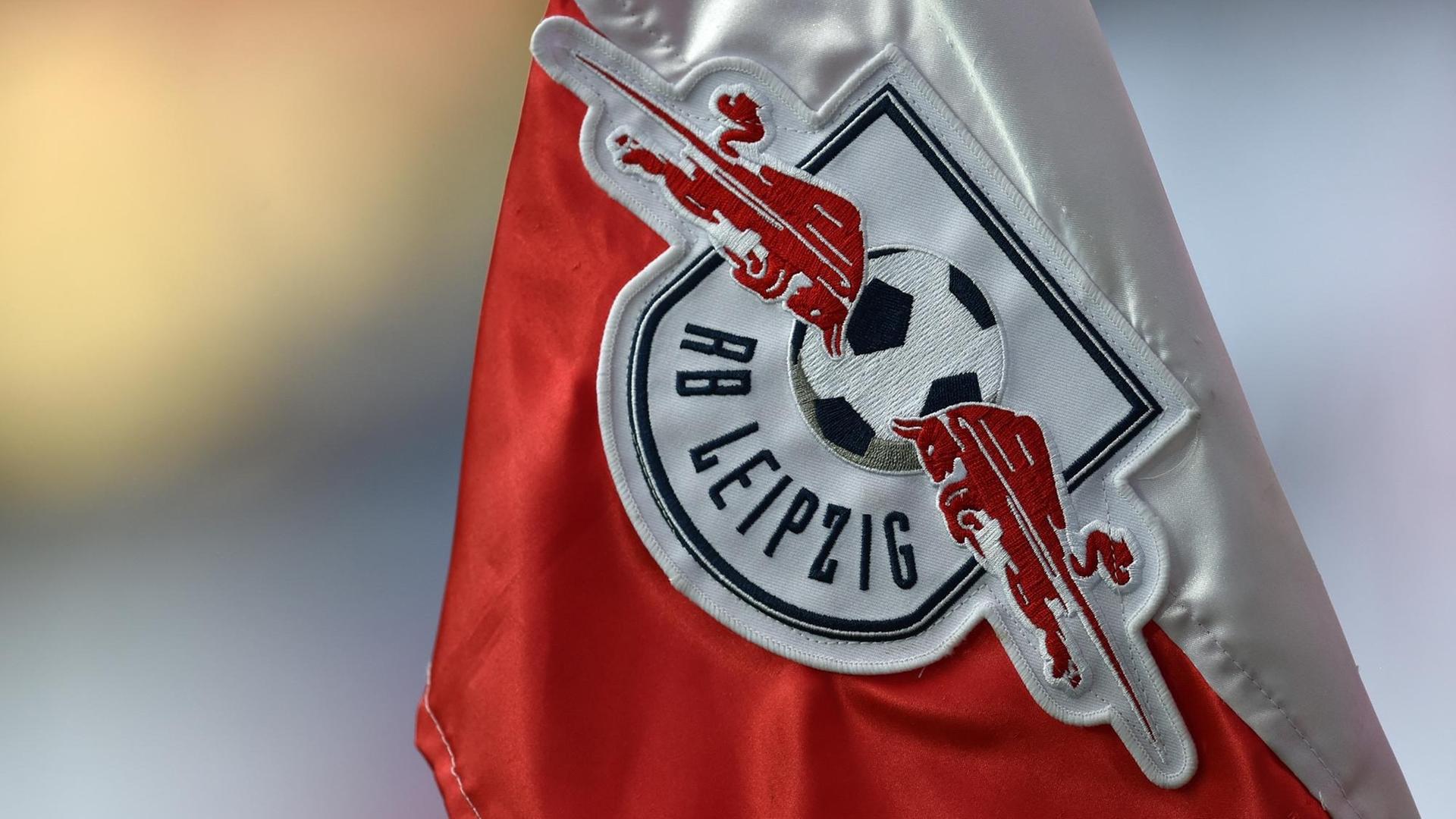 Eckfahne mit RB Leipzig-Logo