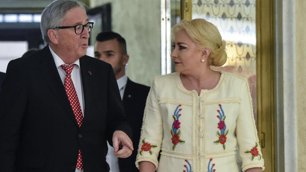 EU-Kommissionspräsident Jean-Claude Juncker und Rumäniens Regierunschefin Viorica Dancila in Bukarest