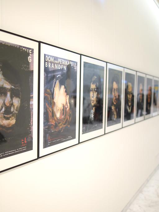 Umstrittene Ausstellung von Lutz Friedel im brandenburgischen Landtag