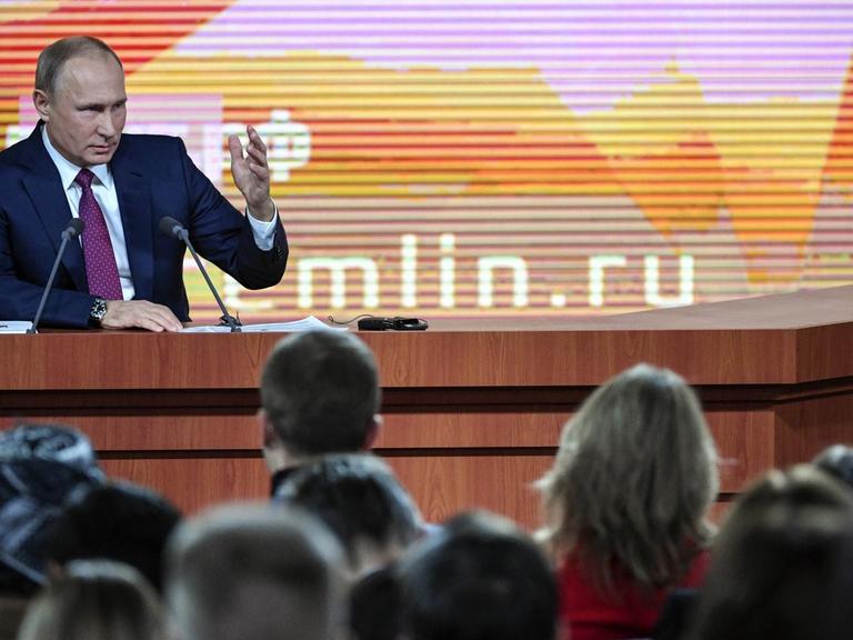 Russlands Präsident Wladimir Putin bei seiner jährlichen Pressekonferenz in Moskau.