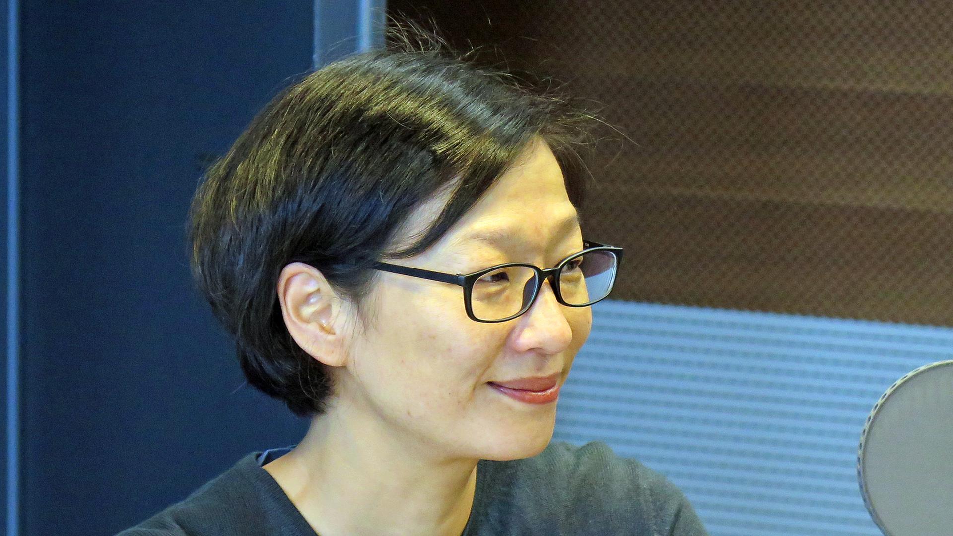 Die Autorin, Drehbuchlektorin und Filmemacherin Sun-Ju Choi zu Gast im Deutschlandradio Kultur