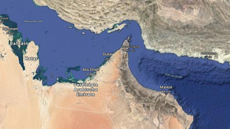 Der Kartenausschnitt zeigt den Persischen Golf und den Golf von Oman.