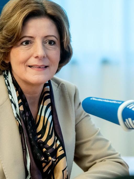 Ministerpräsidentin Dreyer beim Interview der Woche, mit DLF-Chefredakteurin Birgit Wentzien am 14.12.2018.
