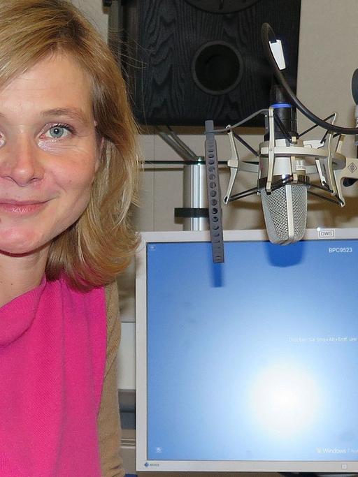 Bernadette La Hengst
