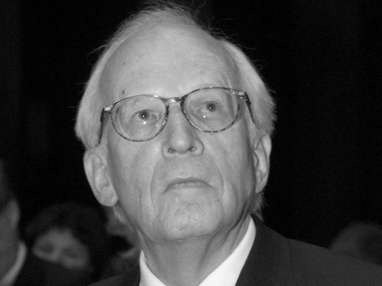 Der umstrittene Historiker Ernst Nolte, aufgenommen am 4.6.2000 bei seiner Auszeichnung mit dem Konrad-Adenauer-Preis.
