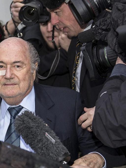 Der suspendierte FIFA-Präsident Joseph Blatter nach der Entscheidung der Ethik-Kommission, ihn für acht Jahre zu sperren.