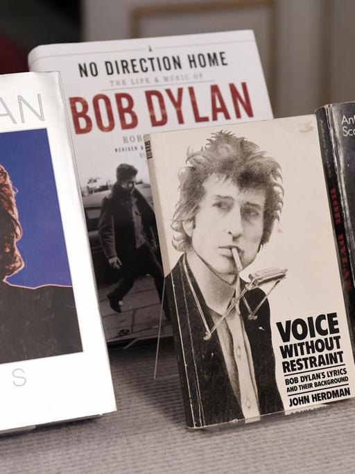 Bücher des Musikers Bob Dylan